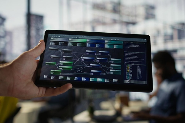 Automação e tecnologia: como escalar seu negócio no digital